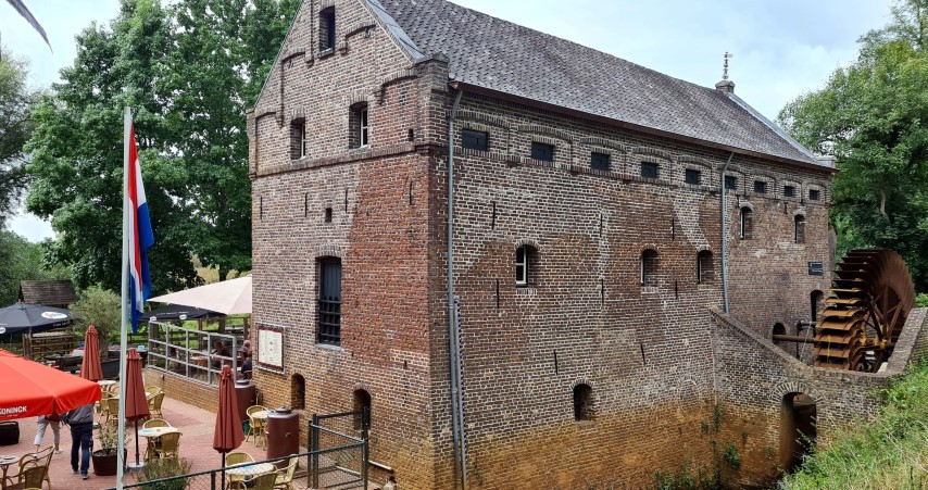Arcen, Maasduinen und Maas
